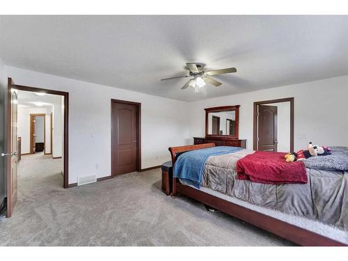 22 Taralake Cape Ne, Calgary, AB - Indoor Photo Showing Bedroom