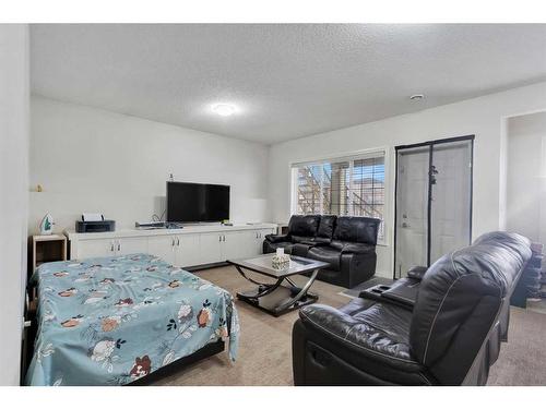 22 Taralake Cape Ne, Calgary, AB - Indoor Photo Showing Living Room