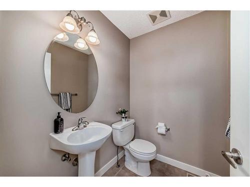 179 Silverado Drive Sw, Calgary, AB - Indoor Photo Showing Bathroom