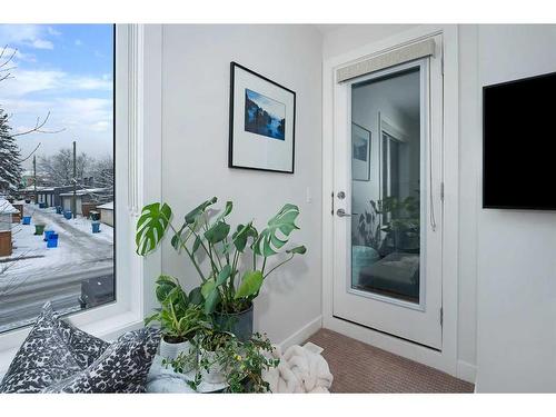 1-3716 16 Street Sw, Calgary, AB -  Photo Showing Other Room