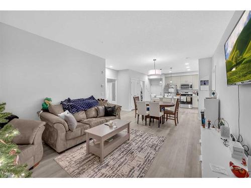 305-150 Shawnee Square Sw, Calgary, AB - Indoor