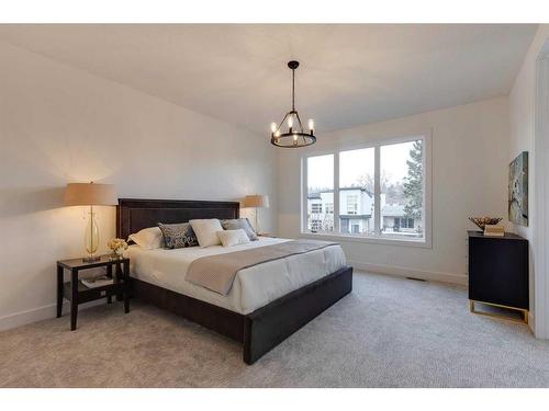 4909 19 Avenue Nw, Calgary, AB - Indoor Photo Showing Bedroom