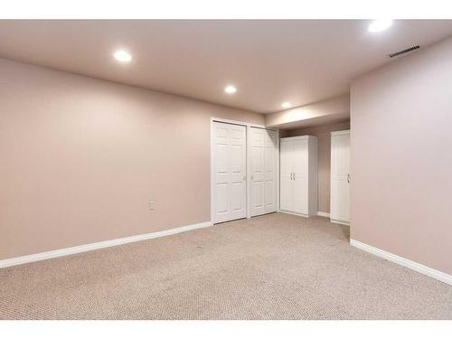 80 Rivercrest Crescent Se, Calgary, AB - Indoor