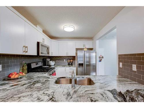 158 Cityscape Boulevard Ne, Calgary, AB - Indoor Photo Showing Kitchen With Double Sink With Upgraded Kitchen