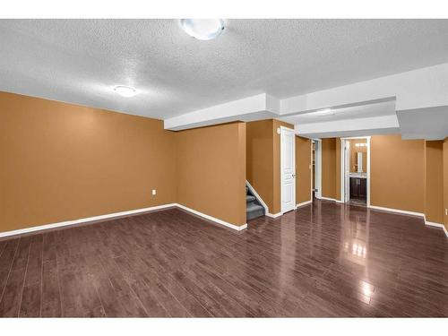 44-1515 Falconridge Drive Ne, Calgary, AB - Indoor Photo Showing Other Room