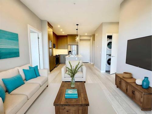 2214-395 Skyview Parkway Ne, Calgary, AB - Indoor Photo Showing Living Room