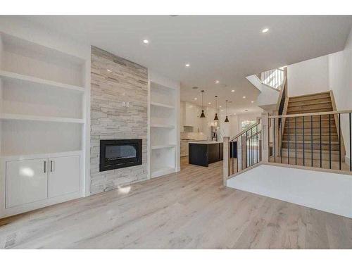 2518 16 Street Sw, Calgary, AB - Indoor With Fireplace