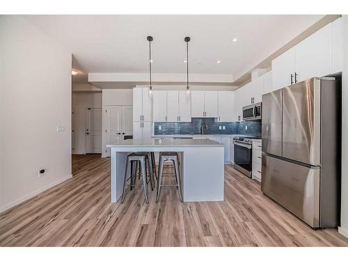 6013-15 Sage Meadows Landing Nw, Calgary, AB - Indoor Photo Showing Kitchen With Upgraded Kitchen