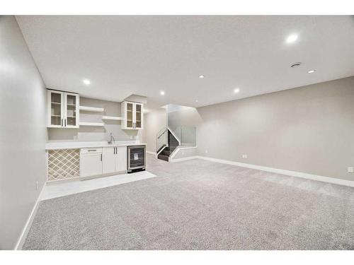 2114 Victoria Crescent Nw, Calgary, AB - Indoor