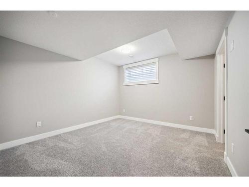 2114 Victoria Crescent Nw, Calgary, AB - Indoor