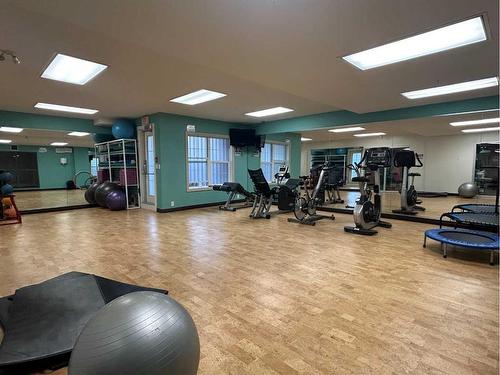 1104-5605 Henwood Street Sw, Calgary, AB - Indoor Photo Showing Gym Room