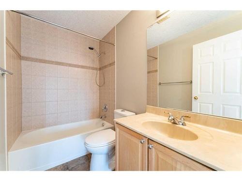 406-881 15 Avenue Sw, Calgary, AB - Indoor Photo Showing Bathroom