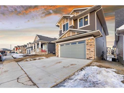 1642 Baywater Street Sw, Airdrie, AB - Outdoor