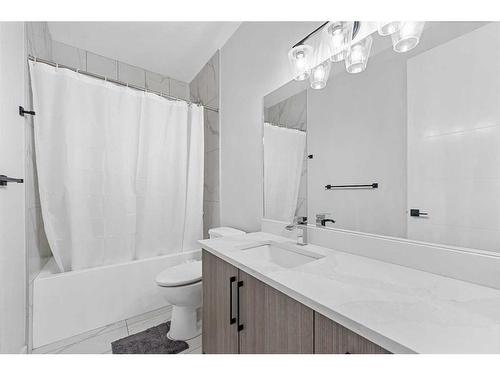 177 Saddlelake Terrace Ne, Calgary, AB - Indoor Photo Showing Bathroom