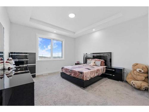 177 Saddlelake Terrace Ne, Calgary, AB - Indoor Photo Showing Bedroom