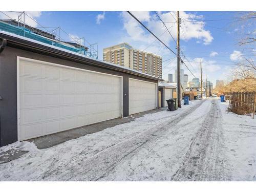 1-836 Mcpherson Road Ne, Calgary, AB - Outdoor