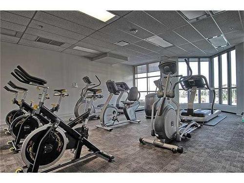 2405-225 11 Avenue Se, Calgary, AB - Indoor Photo Showing Gym Room