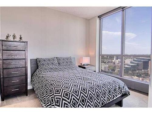 2405-225 11 Avenue Se, Calgary, AB - Indoor Photo Showing Bedroom