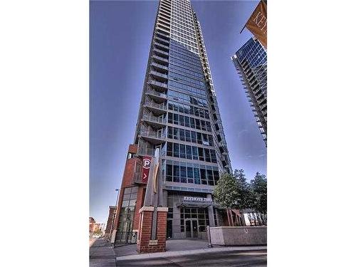 2405-225 11 Avenue Se, Calgary, AB - Outdoor With Facade