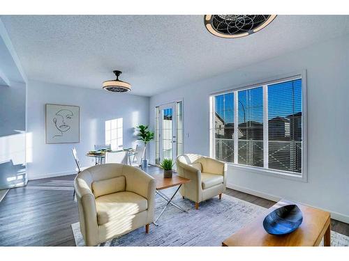 6 Cityscape Avenue Ne, Calgary, AB - Indoor Photo Showing Living Room