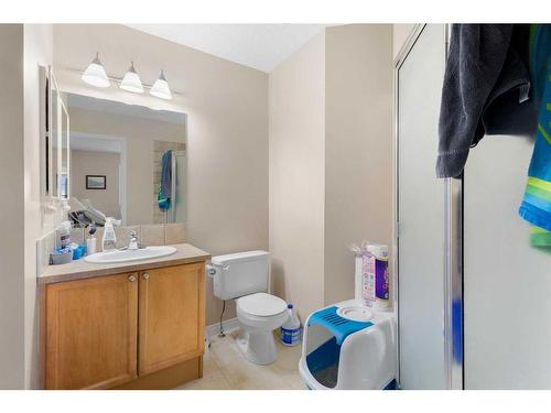 308 Evermeadow Road Sw, Calgary, AB - Indoor Photo Showing Bathroom