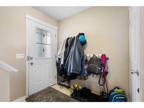 308 Evermeadow Road Sw, Calgary, AB - Indoor