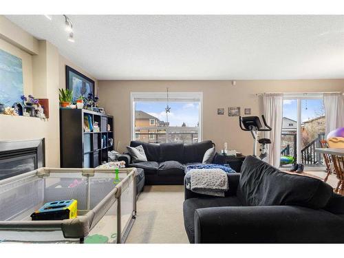 308 Evermeadow Road Sw, Calgary, AB - Indoor Photo Showing Living Room