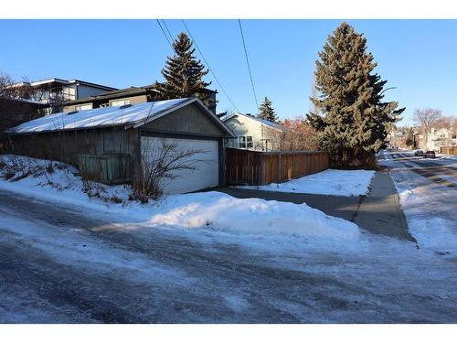 2301 3 Avenue Nw, Calgary, AB - Outdoor