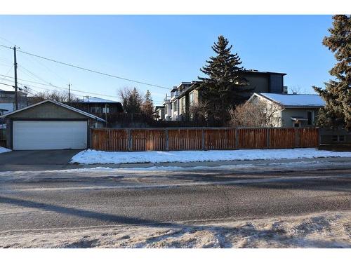 2301 3 Avenue Nw, Calgary, AB - Outdoor