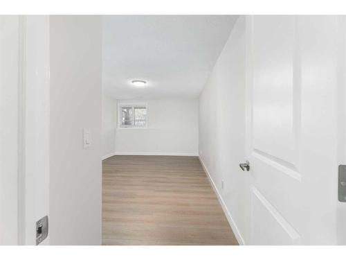 49 Edgeland Close Nw, Calgary, AB - Indoor Photo Showing Kitchen With Stainless Steel Kitchen With Upgraded Kitchen