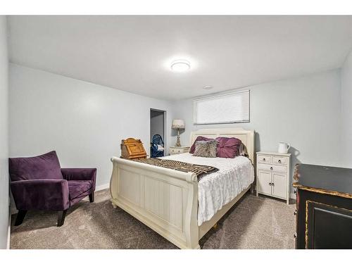 117 Drake Landing View, Okotoks, AB - Indoor Photo Showing Bedroom