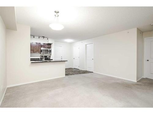 422-195 Kincora Glen Road Nw, Calgary, AB - Indoor