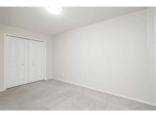 422-195 Kincora Glen Road Nw, Calgary, AB - Indoor Photo Showing Other Room