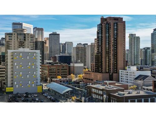 608-1100 8 Avenue Sw, Calgary, AB - Outdoor