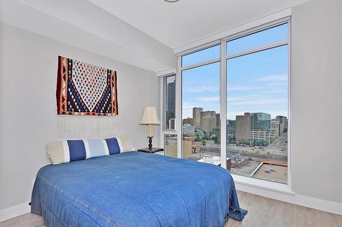 1509-1122 3 Street Se, Calgary, AB - Indoor Photo Showing Bedroom