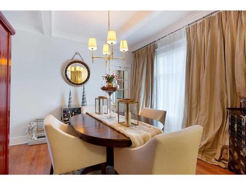 223 2 Avenue Ne, Calgary, AB - Indoor Photo Showing Dining Room