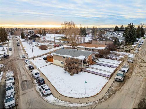 103 38A Avenue Sw, Calgary, AB - Outdoor With View