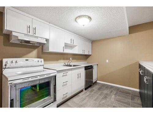 103 38A Avenue Sw, Calgary, AB - Indoor