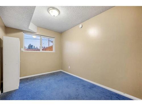 103 38A Avenue Sw, Calgary, AB - Indoor Photo Showing Other Room