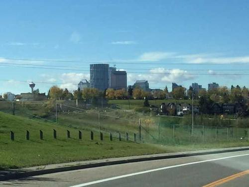 903 18 Street Ne, Calgary, AB - Outdoor With View