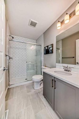 4377 Seton Drive Se, Calgary, AB - Indoor Photo Showing Bathroom