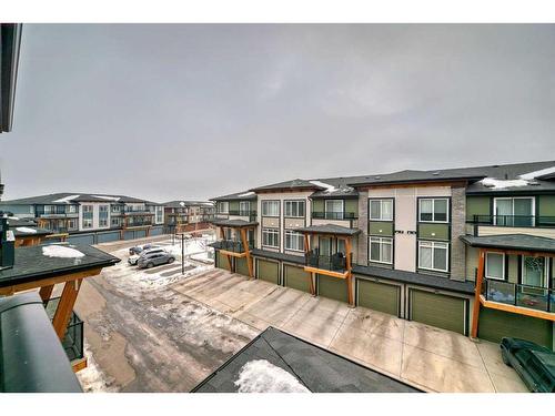 4377 Seton Drive Se, Calgary, AB - Outdoor