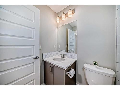 4377 Seton Drive Se, Calgary, AB - Indoor Photo Showing Bathroom