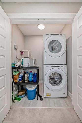 4377 Seton Drive Se, Calgary, AB - Indoor Photo Showing Laundry Room