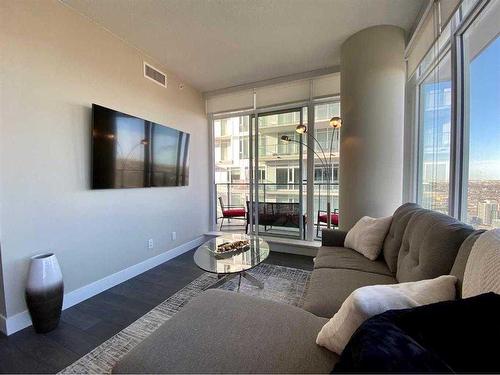 3504-1188 3 Street Se, Calgary, AB - Indoor Photo Showing Living Room