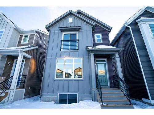 607 Savanna Crescent Ne, Calgary, AB - Outdoor