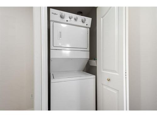 2301-20 Harvest Rose Park Ne, Calgary, AB - Indoor Photo Showing Laundry Room