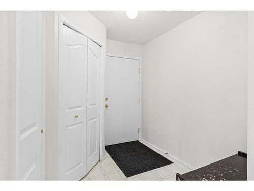 2301-20 Harvest Rose Park Ne, Calgary, AB - Indoor Photo Showing Other Room