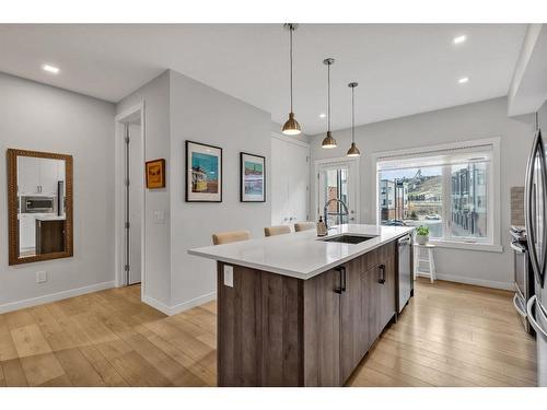 412 Greenbriar Common Nw, Calgary, AB - Indoor Photo Showing Kitchen