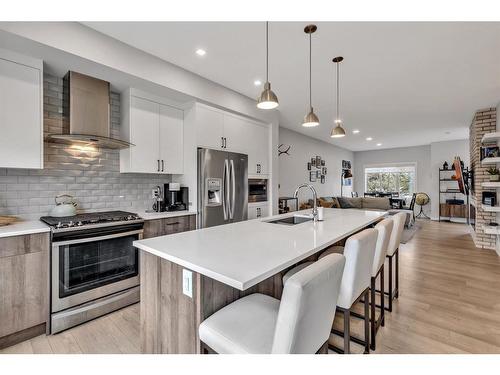 412 Greenbriar Common Nw, Calgary, AB - Indoor Photo Showing Kitchen With Stainless Steel Kitchen With Upgraded Kitchen